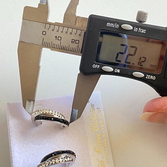 FAC NWT Black & Clear Crystal Silver Tone Hoop Earrings - Picture 6 of 8